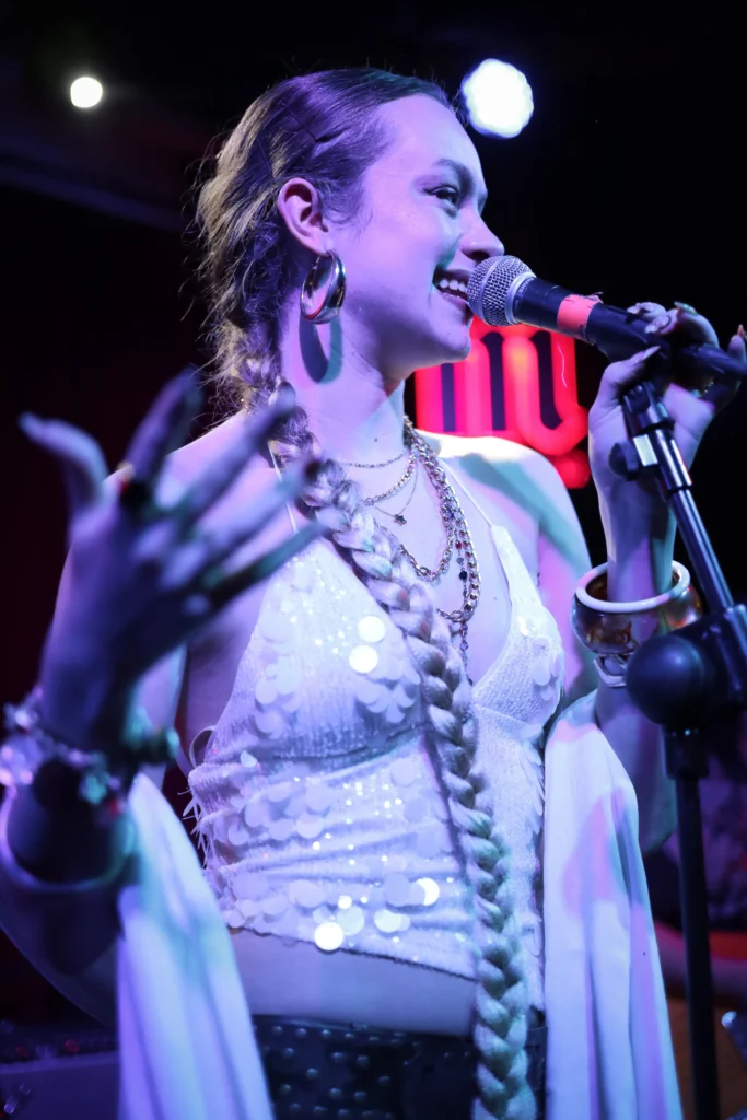 Miss Blanche directo